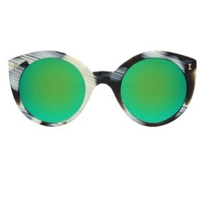 illesteva Palm Beach Sunglasses Horn/ Green Mirror